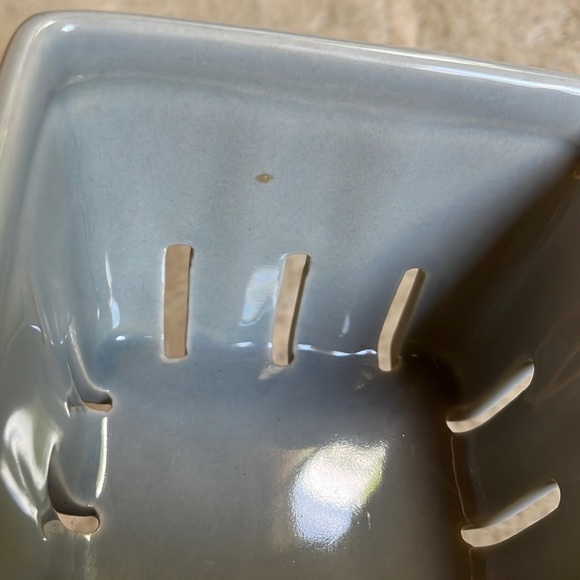 Sur La Table Berry Bowl - Picture 9 of 9